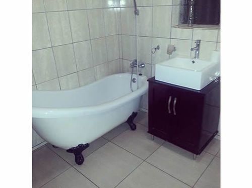 Ramandire B&B Witbank Bagian luar foto